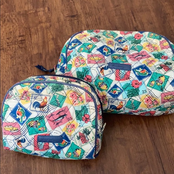 Vera Bradley Handbags - Vera Bradley Cosmetic Bag Set